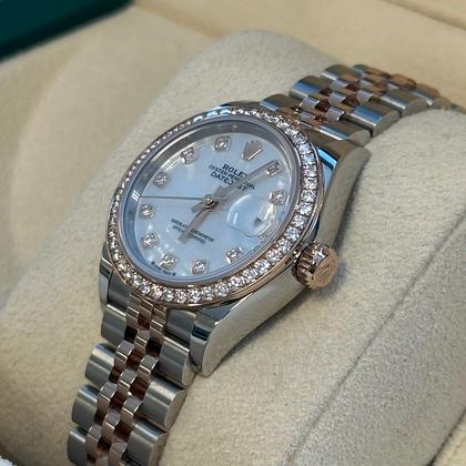 Rolex Lady-Datejust Unworn Two Tone Rose Gold Datejust 28mm Mother of Pearl (MOP) Diamond Dial Diamond Bezel Jubilee Bracelet 279381RBR - Image 5