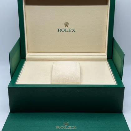 Rolex Lady-Datejust Silver Diamond Dial TwoTone Yellow Gold Smooth Bezel Jubilee Bracelet - Image 5