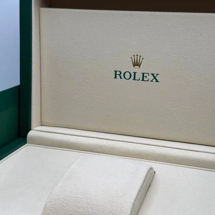 Rolex Lady-Datejust Silver Diamond Dial TwoTone Yellow Gold Smooth Bezel Jubilee Bracelet - Image 6