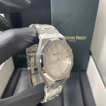 Audemars Piguet Royal Oak Selfwinding 41mm Stainless Steel Silver Dial - Image 8