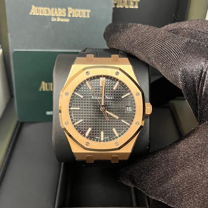 Audemars Piguet Royal Oak Selfwinding Date 41mm Rose Gold Black Dial Black Leather 15500OR - Image 5