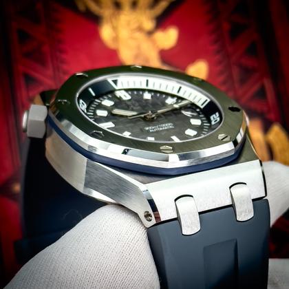 Audemars Piguet Royal Oak Offshore Diver 15720ST.OO.A009CA.01 Gray Dial 42mm Full Set - Image 7