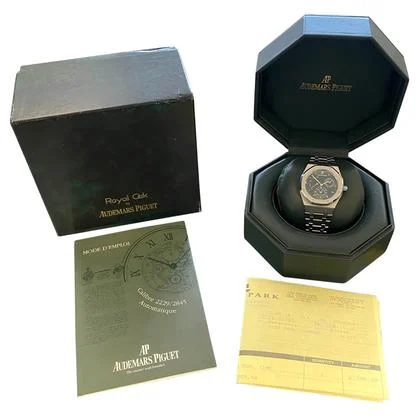 Audemars Piguet Royal Oak Dual Time 36mm Blue Dial Unpolished Box & Receipt - Image 2
