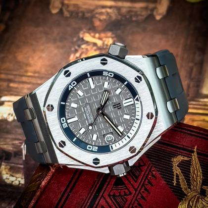 Audemars Piguet Royal Oak Offshore Diver 15720ST.OO.A009CA.01 Gray Dial 42mm Full Set - Image 4