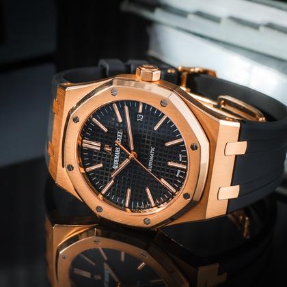 Audemars Piguet Royal Oak Selfwinding 15400or.oo.d002cr.01 Automatic 18k Gold 41mm Box & Papers - Image 7