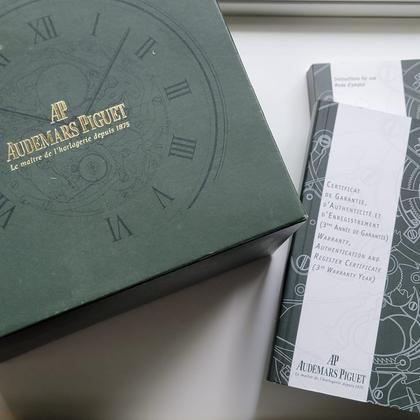 Audemars Piguet Jules Audemars Selfwinding - Image 2