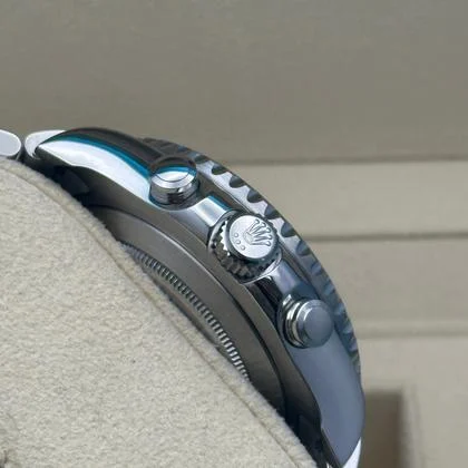 Rolex Yacht-Master II Mercedes Hands - Image 2