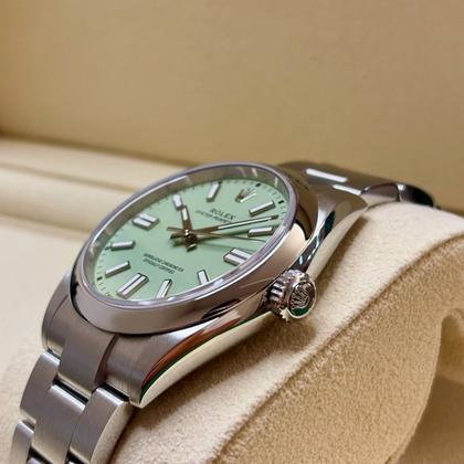 Rolex Oyster Perpetual 41 Unworn 2025 / 134300-0006 - Image 9