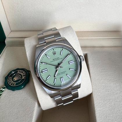 Rolex Oyster Perpetual 41 Unworn 2025 / 134300-0006 - Image 15