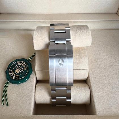 Rolex Oyster Perpetual 41 Unworn 2025 / 134300-0006 - Image 8