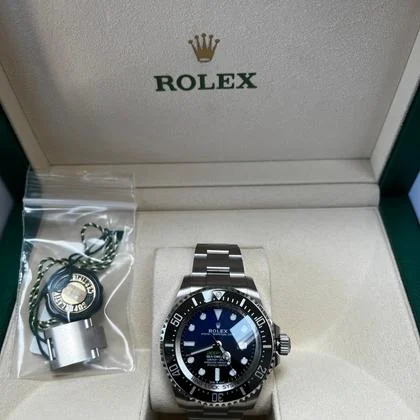 Rolex Sea-Dweller Deepsea 136660 D-Blue (2021)