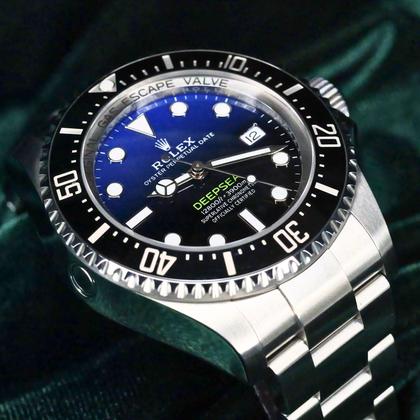 Rolex Sea-Dweller Deepsea MINT COMPLETE SET Deepsea "James Cameron" Blue Black Gradient Ceramic Bezel Steel 136660 - Image 2