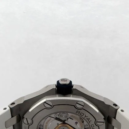Audemars Piguet Royal Oak Offshore Diver 15710ST Royal Oak Offshore Diver with White Dial - Image 5