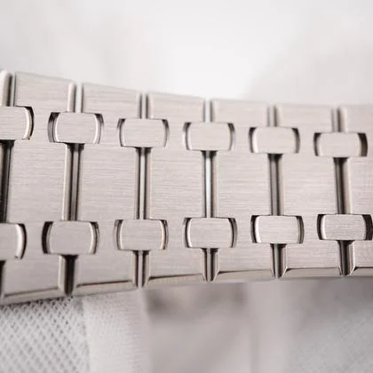 Audemars Piguet Royal Oak Chronograph 41 mm White Dial Stainless Steel Complete Set 2014 - Image 6