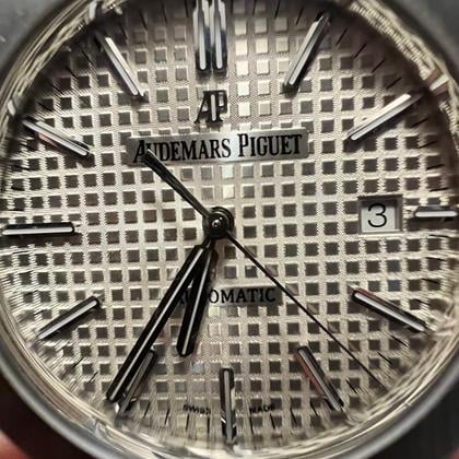 Audemars Piguet Royal Oak Selfwinding Full Set like new con documenti scatola e garanzia - Image 8
