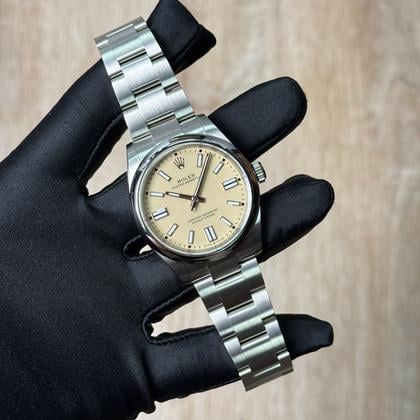 Rolex Oyster Perpetual 41 Stainless Dial (2025) 2025 Unworn 134300 Oyster Perpectual 41 OP41 Beige Oyster - Image 9