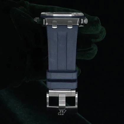 Audemars Piguet Royal Oak Offshore Diver MINT FULL SET Royal Oak Offshore Diver Blue Dial Blue Rubber Strap Steel 42mm 15720ST - Image 7