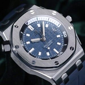 Audemars Piguet Royal Oak Offshore Diver MINT FULL SET Royal Oak Offshore Diver Blue Dial Blue Rubber Strap Steel 42mm 15720ST