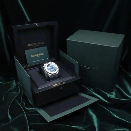 Audemars Piguet Royal Oak Offshore Diver MINT FULL SET Royal Oak Offshore Diver Blue Dial Blue Rubber Strap Steel 42mm 15720ST - Image 4