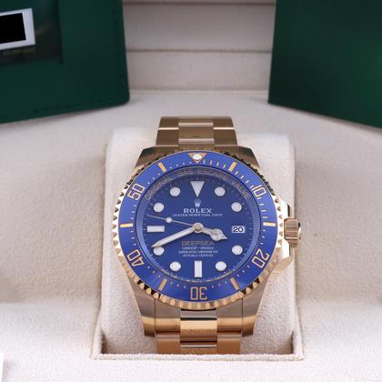 Rolex Sea-Dweller Deepsea 2025 Yellow Gold 44mm Blue 136668LB