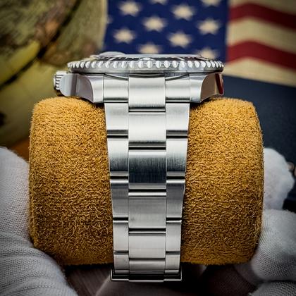 Rolex Sea-Dweller “Red Letter” 43mm Oyster Steel 126600 Full Set - Image 12
