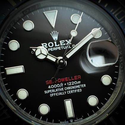 Rolex Sea-Dweller “Red Letter” 43mm Oyster Steel 126600 Full Set - Image 3
