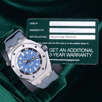 Audemars Piguet Royal Oak Offshore Diver MINT FULL SET Royal Oak Offshore Diver Blue Dial Gray Rubber Strap Steel 15720ST - Image 4
