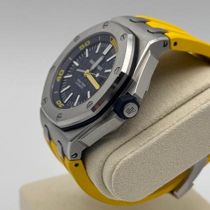 Audemars Piguet Royal Oak Offshore Diver 15710ST.OO.A027CA.01 - Full Set - Image 5
