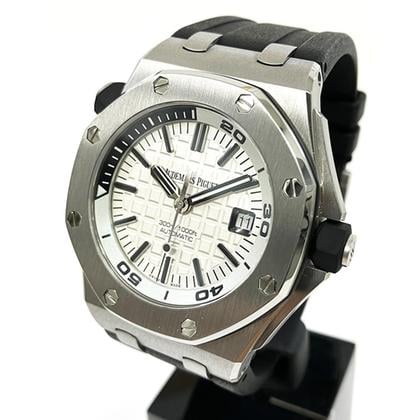 Audemars Piguet Royal Oak Offshore Diver Mint condition - Image 3