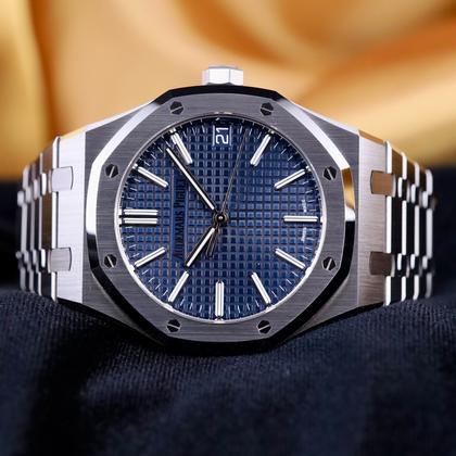 Audemars Piguet Royal Oak Selfwinding 2025 Brand New Complete Set - Image 13