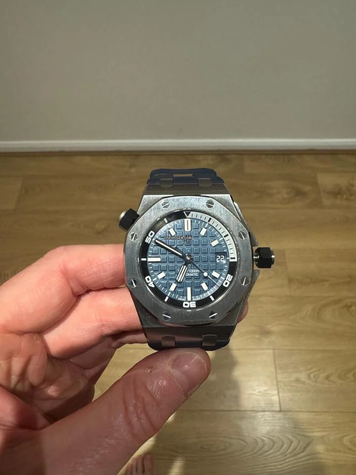 Audemars Piguet Royal Oak Offshore Diver New & Unworn 2025 Full Set - Image 2