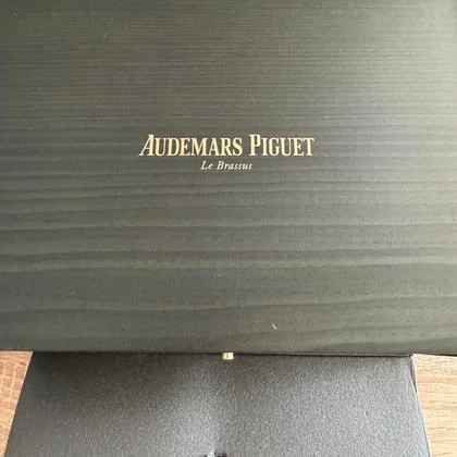 Audemars Piguet Royal Oak Concept Flying Tourbillon Gmt Green bezel box and original invoice - Image 5