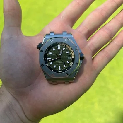 Audemars Piguet Royal Oak Offshore Diver 42mm Diver - Image 5