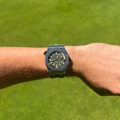 Audemars Piguet Royal Oak Offshore Diver 42mm Diver - Image 2