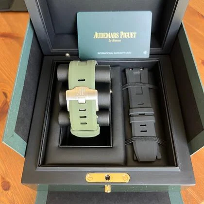 Audemars Piguet Royal Oak Offshore Diver 42mm Diver - Image 7