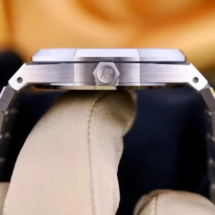 Audemars Piguet Royal Oak Selfwinding 2025 Brand New Complete Set - Image 10