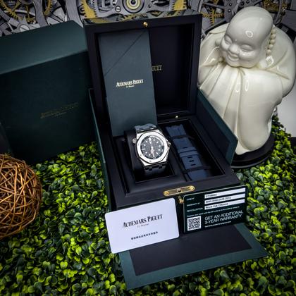 Audemars Piguet Royal Oak Offshore Diver 15720ST.OO.A009CA.01 Gray Dial 42mm Full Set - Image 13