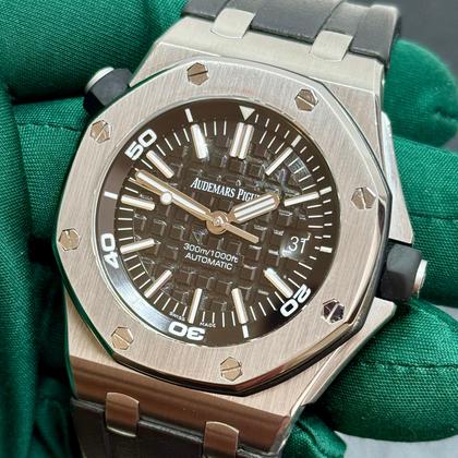 Audemars Piguet Royal Oak Offshore Diver Top Condition Original Papers 2011 - Image 8