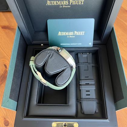 Audemars Piguet Royal Oak Offshore Diver 42mm Diver - Image 6