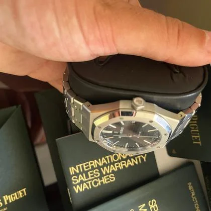 Audemars Piguet Royal Oak Selfwinding Black dial full set - Image 5